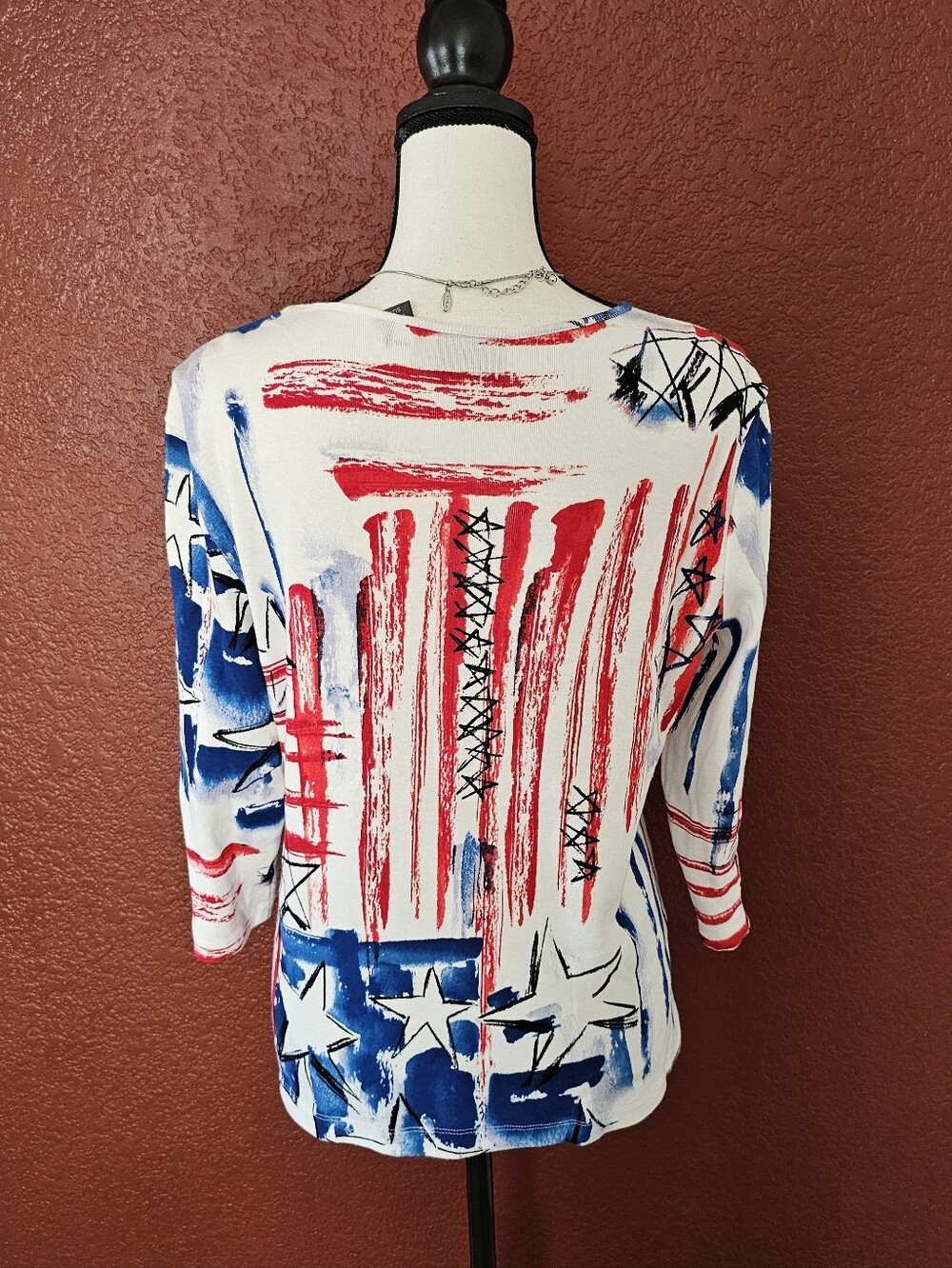 Chico's Red, Blue & White Abstract Flag-Style V-Neck Top - Picture 5 of 8